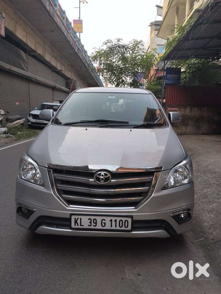 Toyota Innova 2.5 V 7 Str, 2014, Diesel