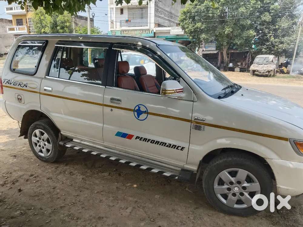 Chevrolet Tavera Neo 2014
