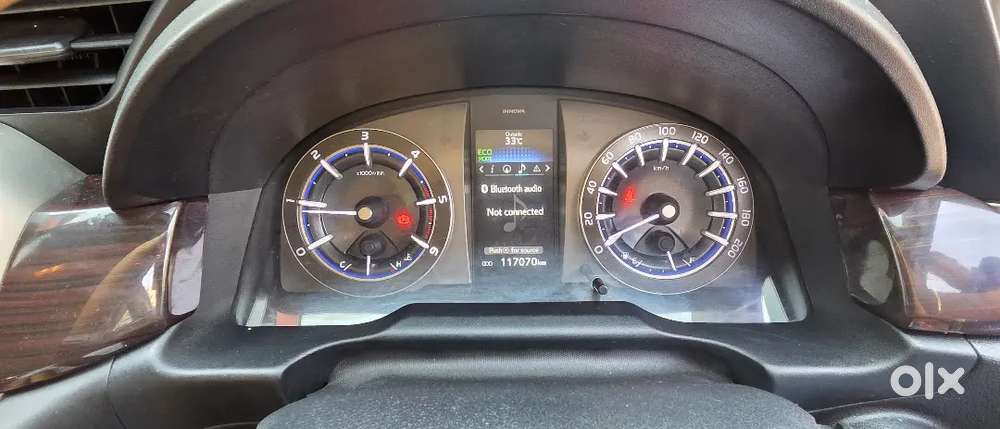 New Toyota Innova Crysta 2.4v Model 2019