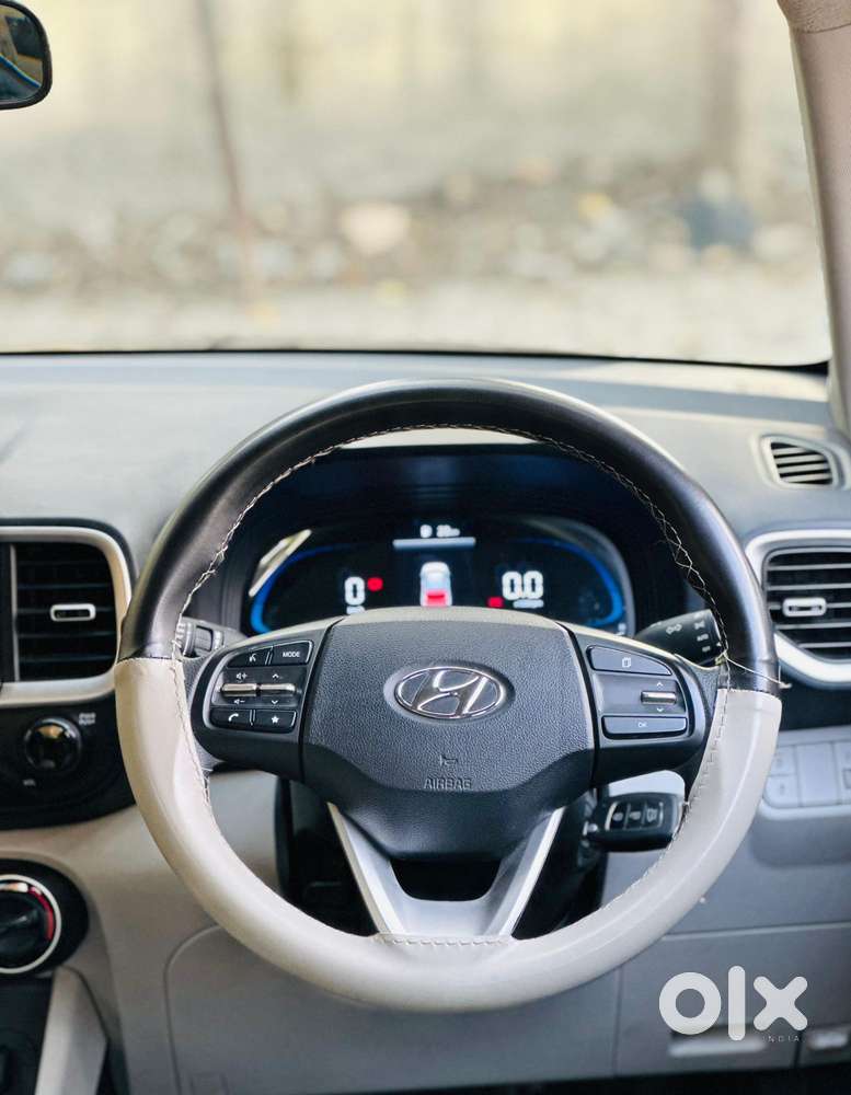 Hyundai Venue S 1.2 Petrol, 2023, Petrol