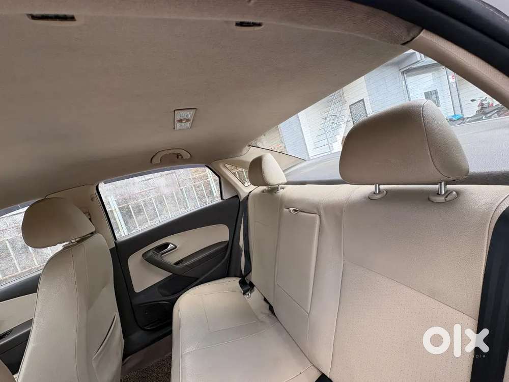 Volkswagen Vento Highline 2012