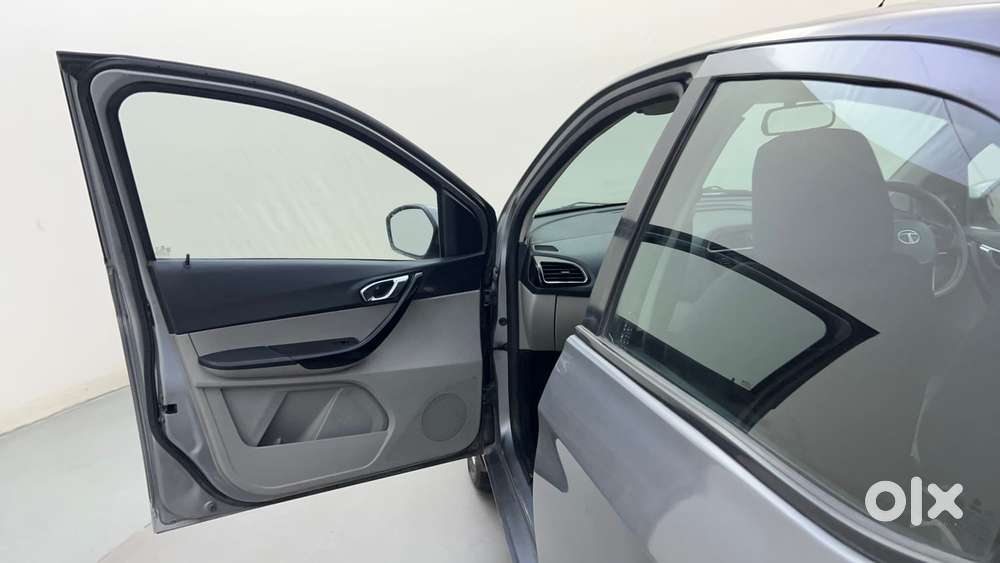 Tata Tiago Xz, 2018, Petrol
