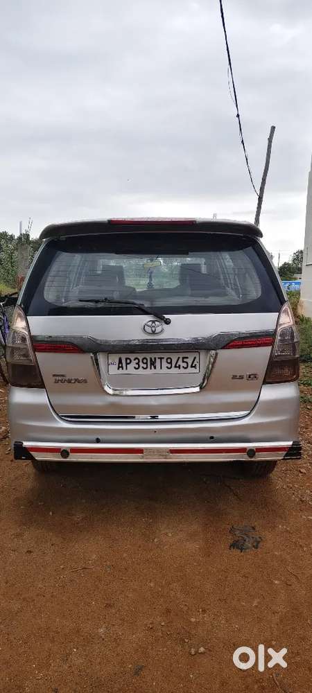 Toyota Innova 2.5 G 2008