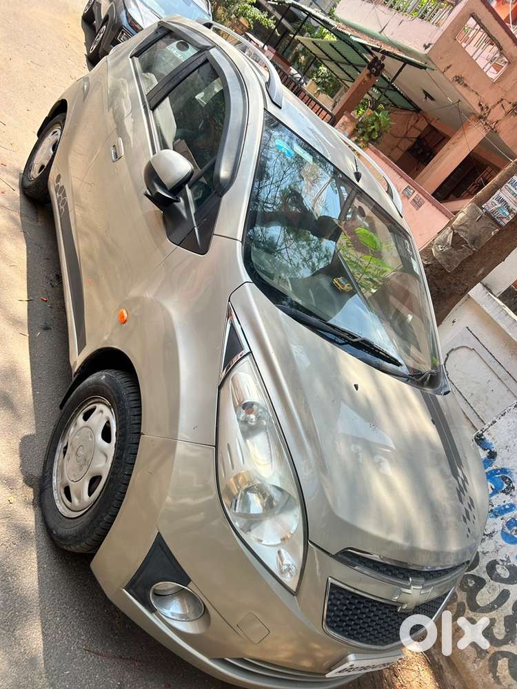 Chevrolet Beat Petrol 2011