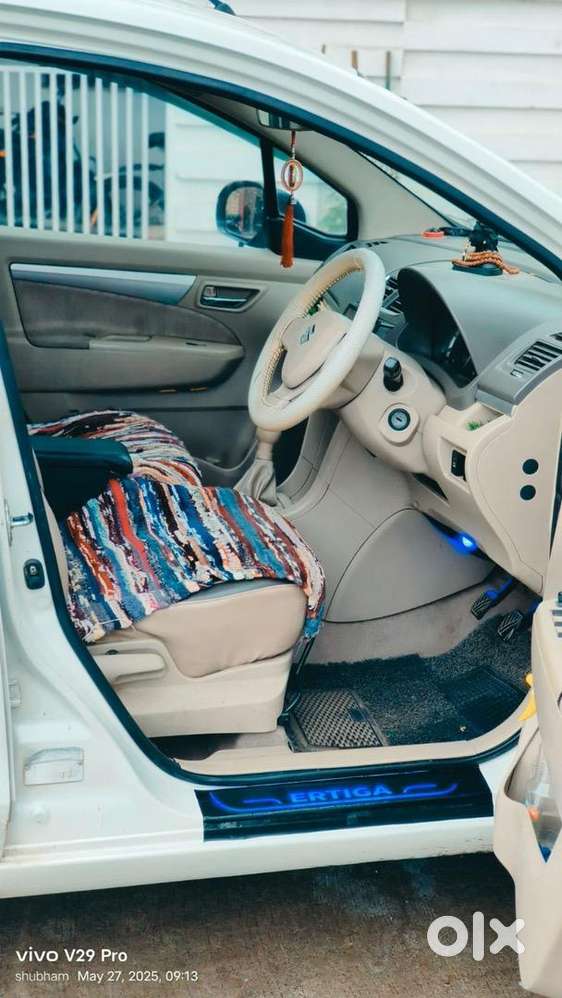 Maruti Suzuki Ertiga 2012 Diesel 138000 Km Driven