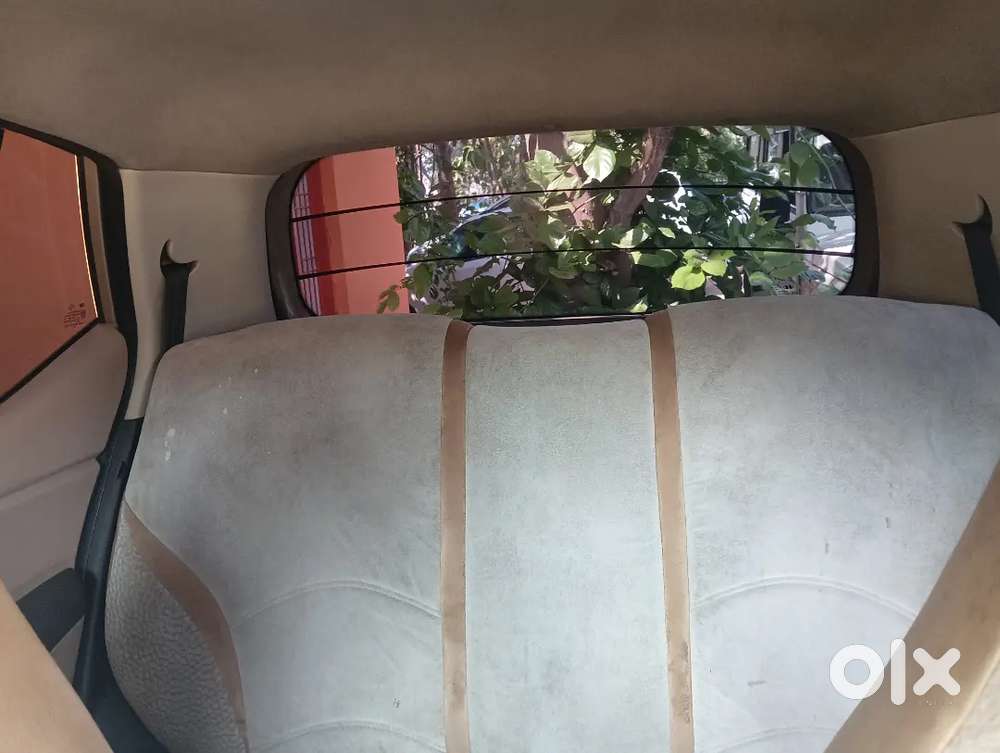 My Car Bechna Hai Kar Mein Kisi Prakar Ka Koi Bhi Kam Nahin Hai