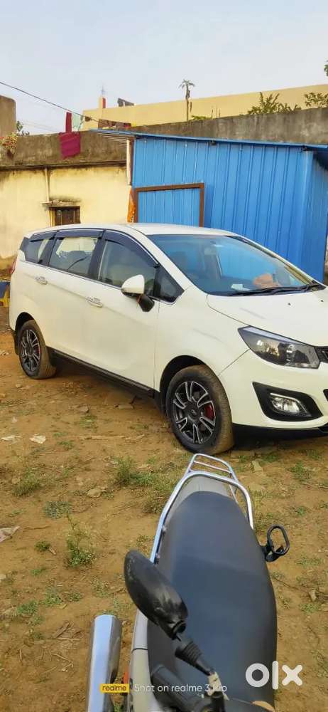 Mahindra Marazzo 2018 Diesel 154000km Driven Top Model Cruise Control