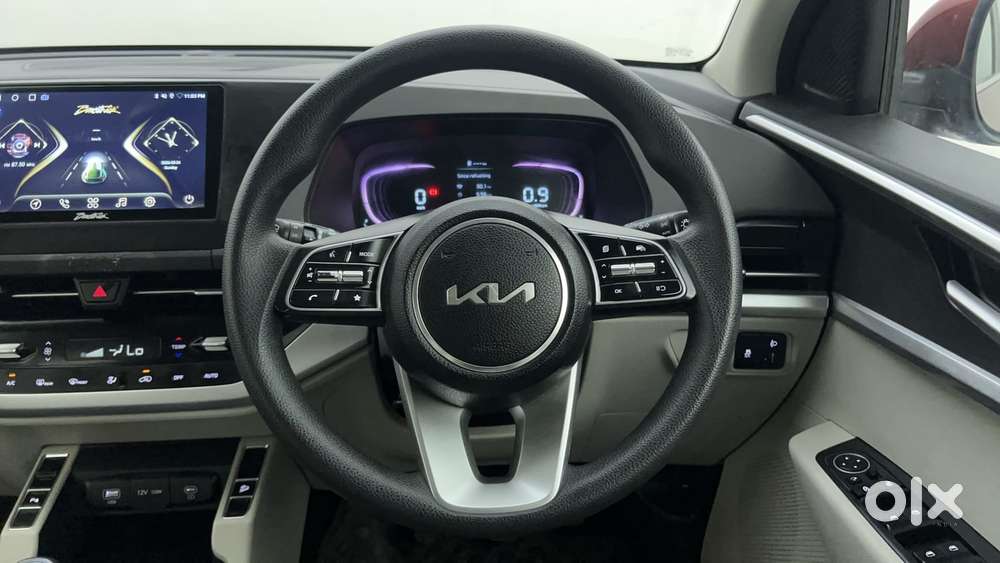 Kia Carens 1.4 Prestige Plus Turbo 7 Str, 2023, Petrol
