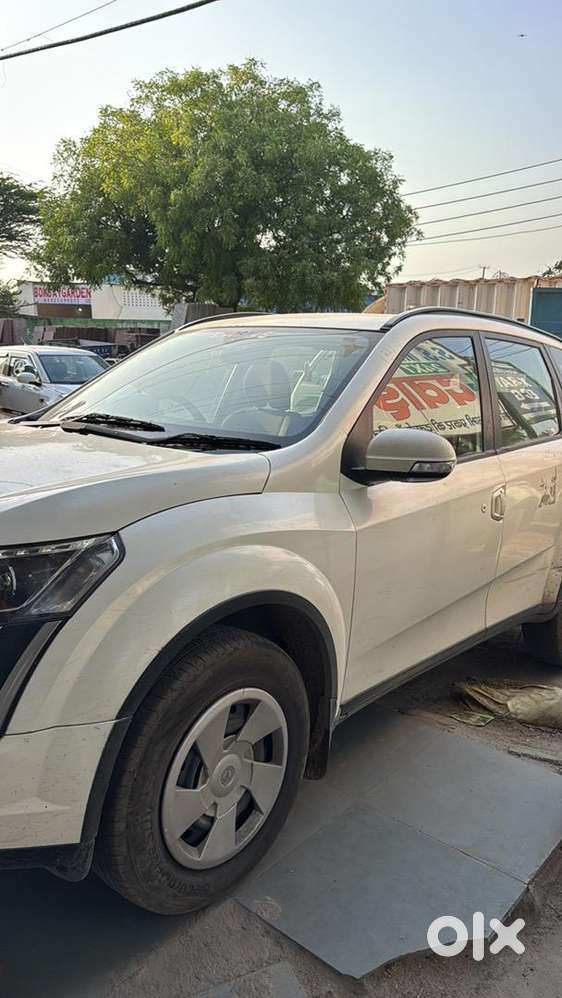 Mahindra Xuv500 2019 Diesel Well Maintained