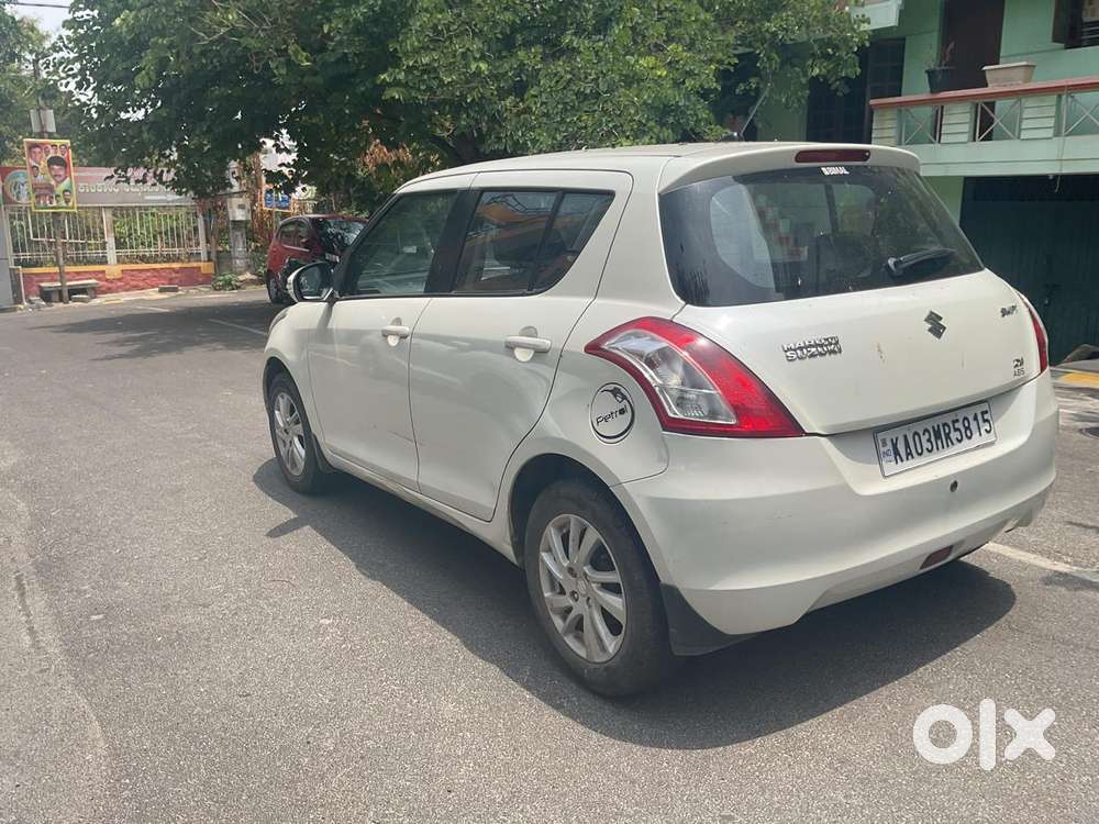 Maruti Suzuki Swift 1.3 Zxi, 2013, Petrol