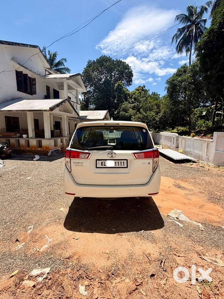 Toyota Innova Crysta Z Automatic 2019