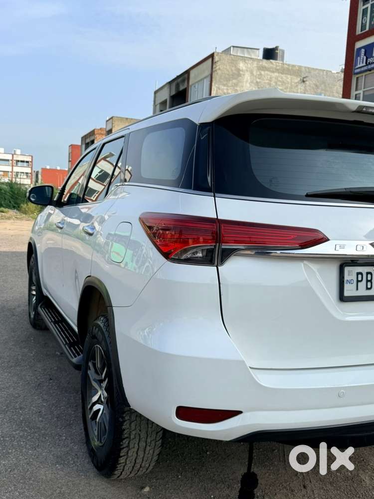 Toyota Fortuner 4x2 Diesel 2017