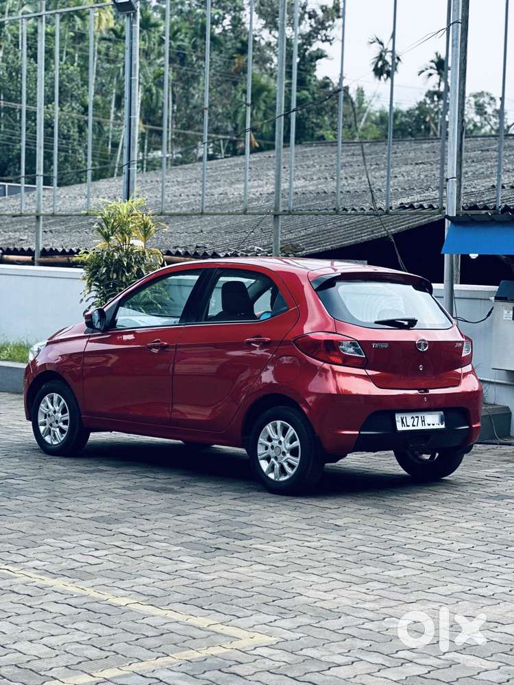 Tata Tiago Xza Plus, 2018, Petrol