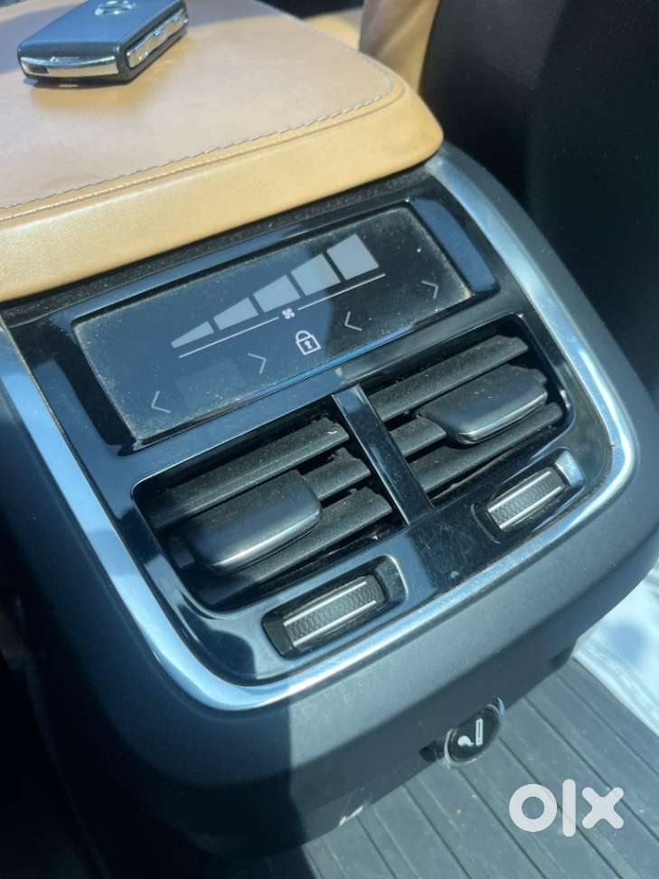 Volvo V 90 Cross Country D5, 2018, Diesel