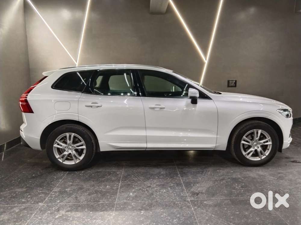 Volvo Xc60 Momentum, 2019, Diesel