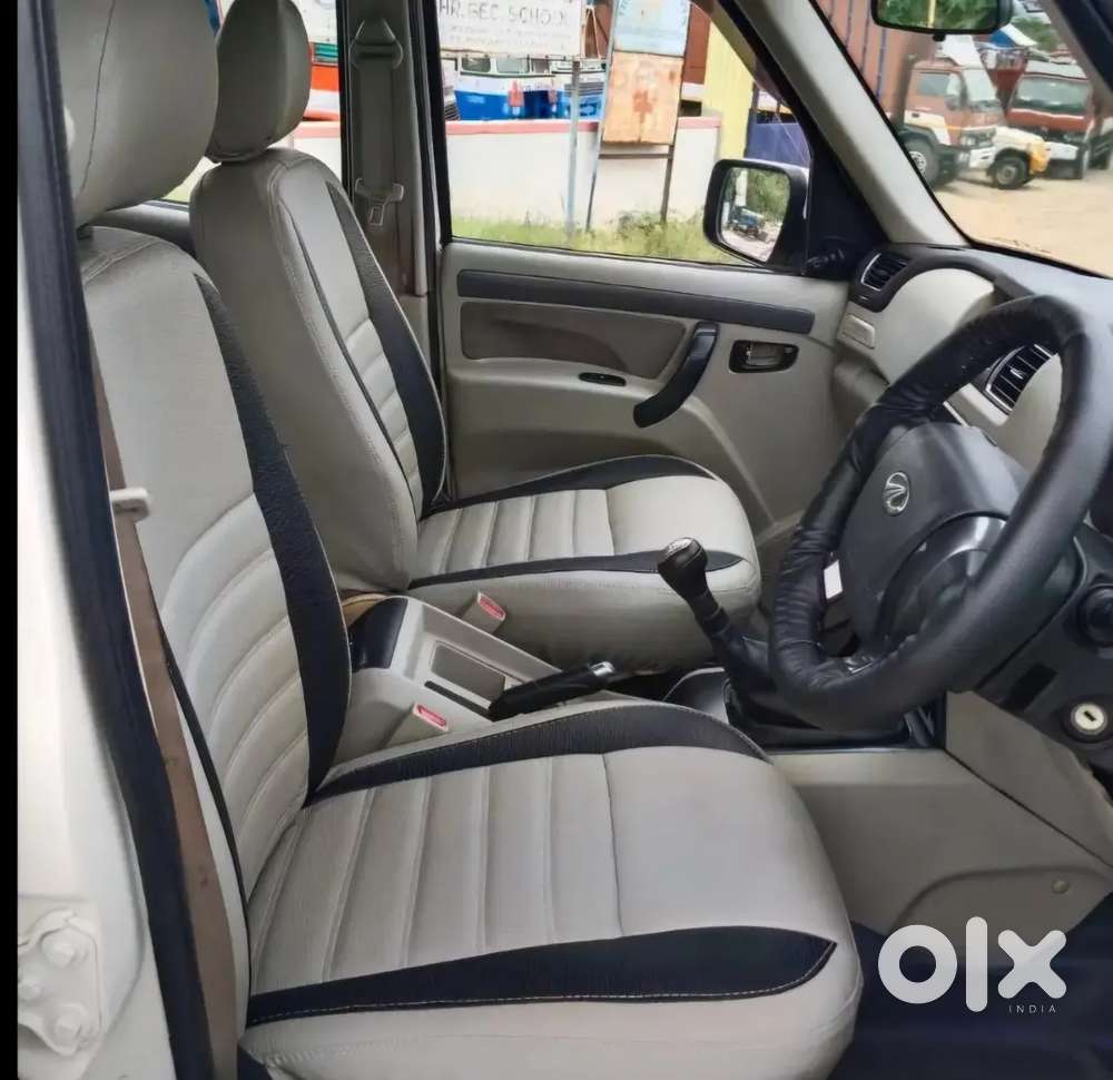 Mahindra Scorpio - 2017