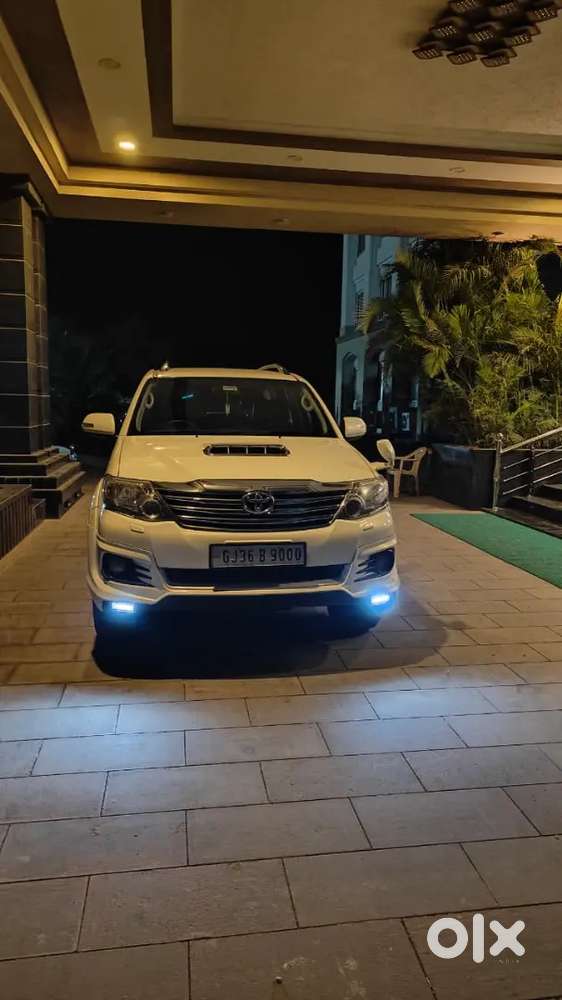 Toyota Fortuner 3.0 D-4d Automatic -
2016