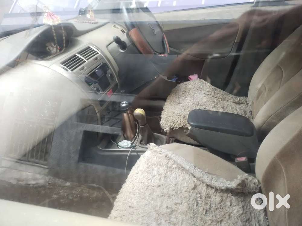 Tata Indica Vista Quadrajet 2011