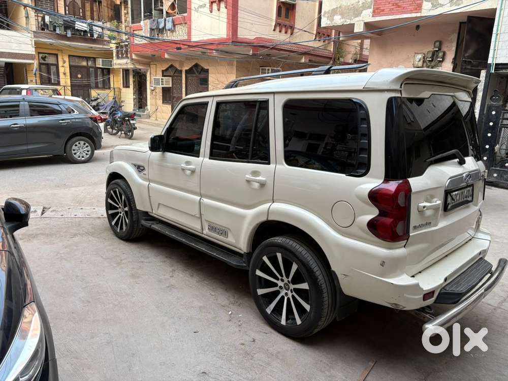 Mahindra Diesel Car 2018