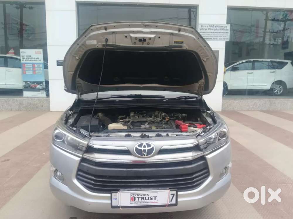 Toyota Innova Crysta 2.4 V 7 Str, 2017, Diesel