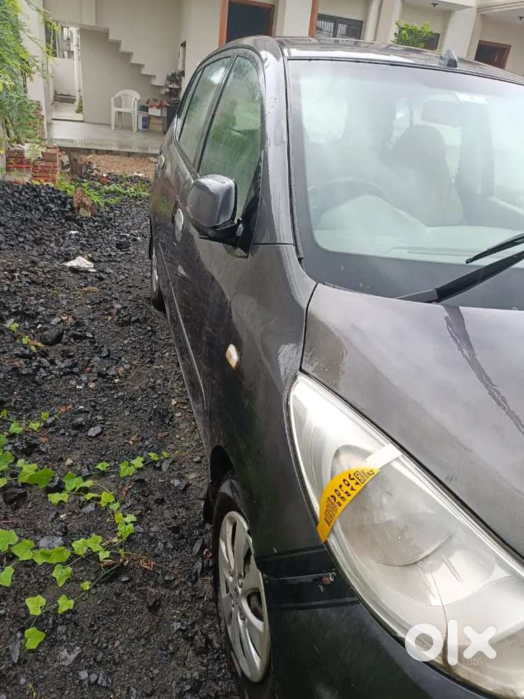 2011 Hyundai I10 Sportz Automatic 220km Driven