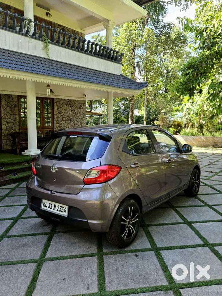 Tata Tiago Xz Opt, 2016, Petrol