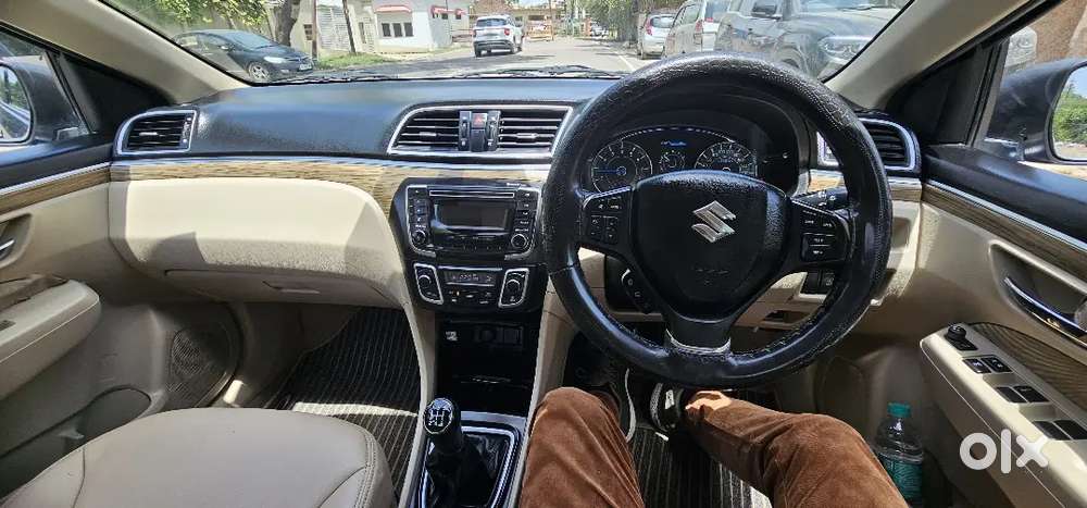 Ciaz Zeta Petrol Hybrid Push Button//  Alloys // Big Screen Meter