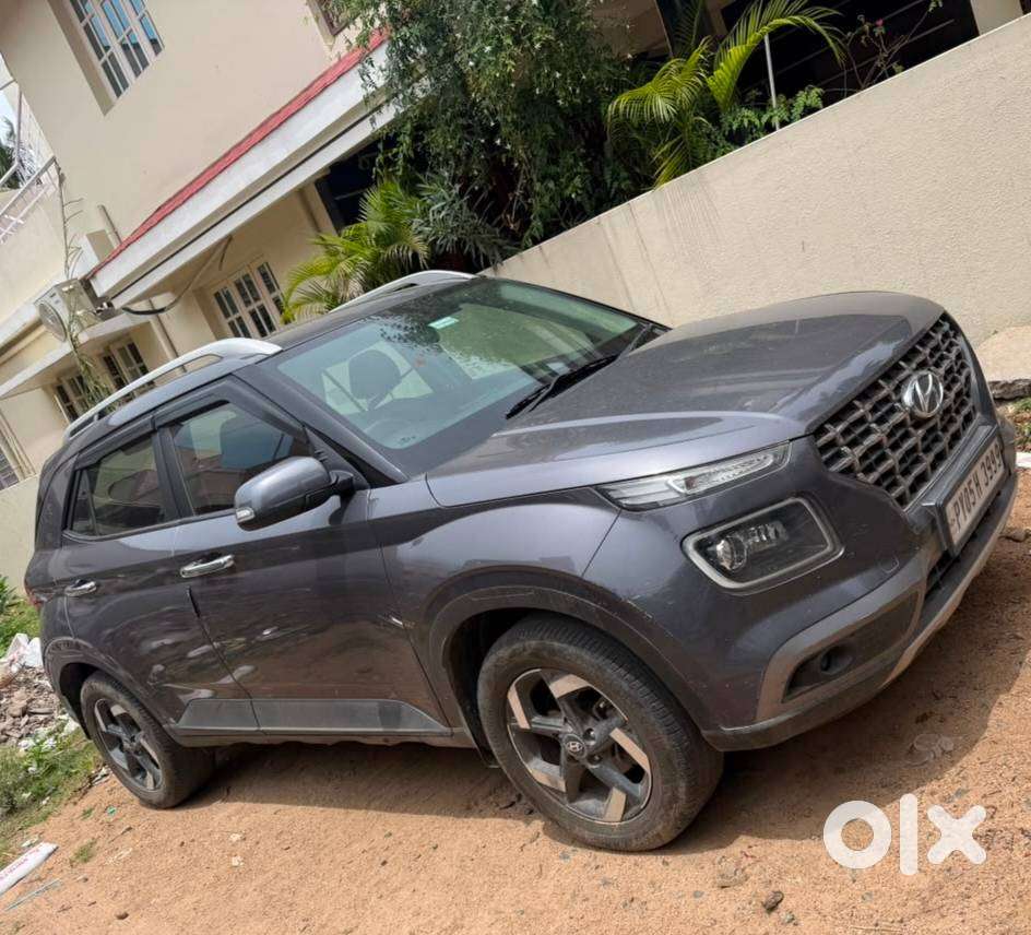 Hyundai Venue Sx (o) Mt 1.5 Diesel, 2019, Diesel