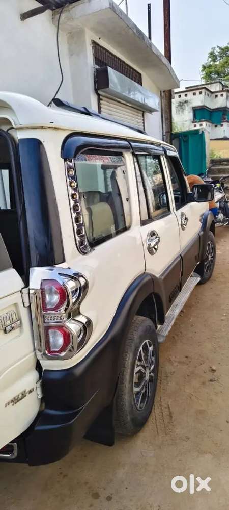 Mahindra Scorpio 2.5 2018
