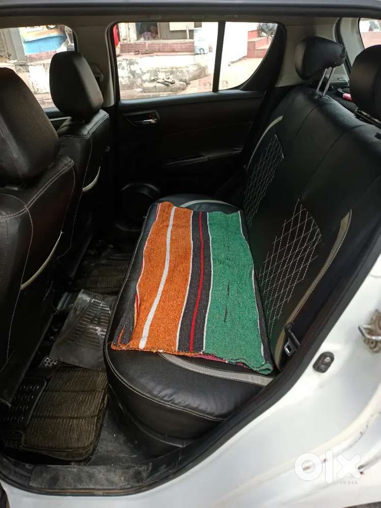 Maruti Suzuki Swift Vxi 2012