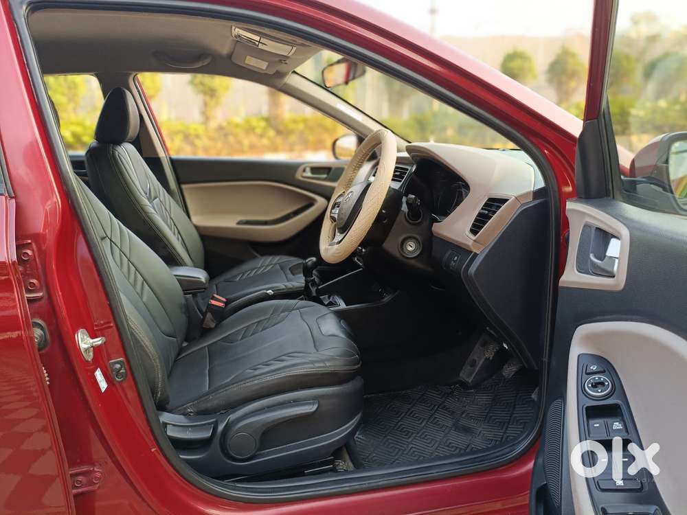 Hyundai Elite I20 Sportz (o) 1.2, 2019, Petrol