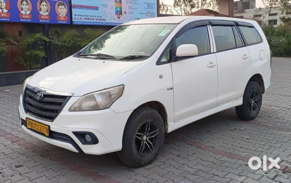 Toyota Innova [2013-2016] 2.5 G4 7 Str, 2014, Diesel