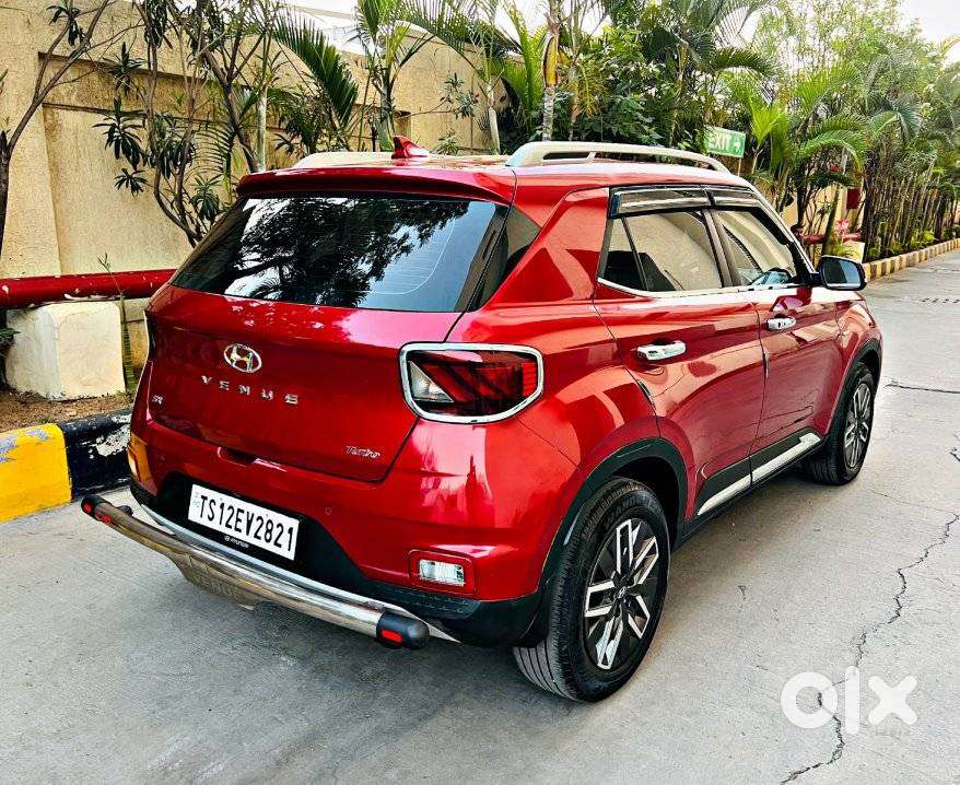Hyundai Venue 1.0 Sx Turbo Imt, 2022, Petrol