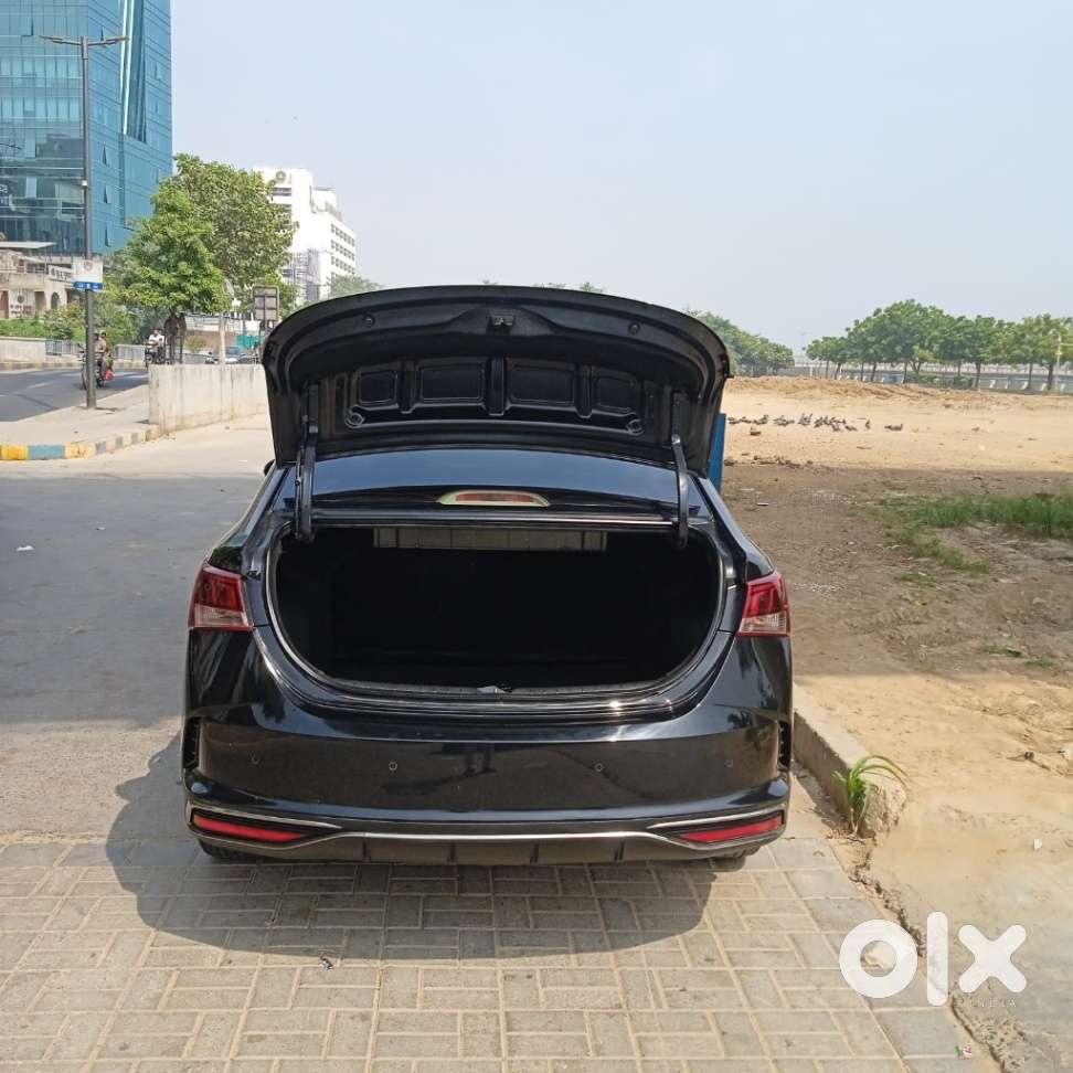 Hyundai Verna 1.5 Sx Diesel Mt, 2023, Diesel
