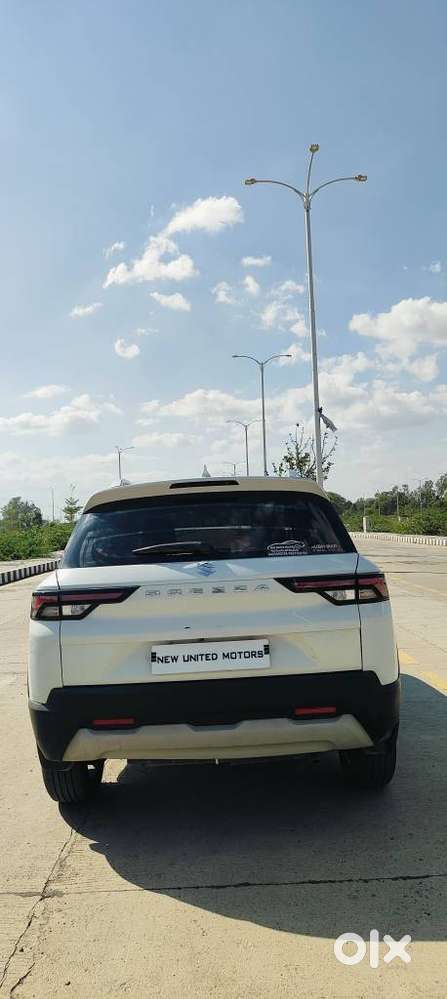 Maruti Suzuki Brezza 1.5 Zxi Smart Hybrid, 2024, Petrol
