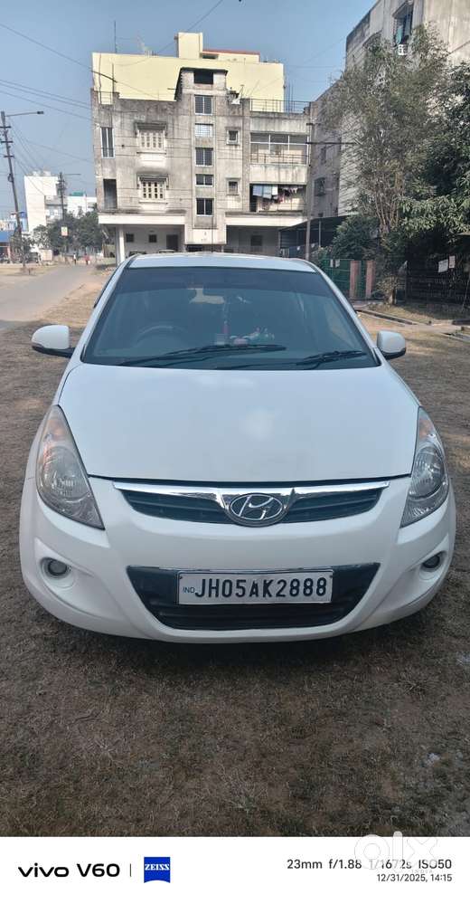 Hyundai I20 2010-2012 1.2 Sportz Option, 2011, Petrol