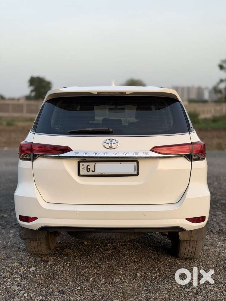 Toyota Fortuner 4x2 At 2.8 Diesel, 2019, Diesel
