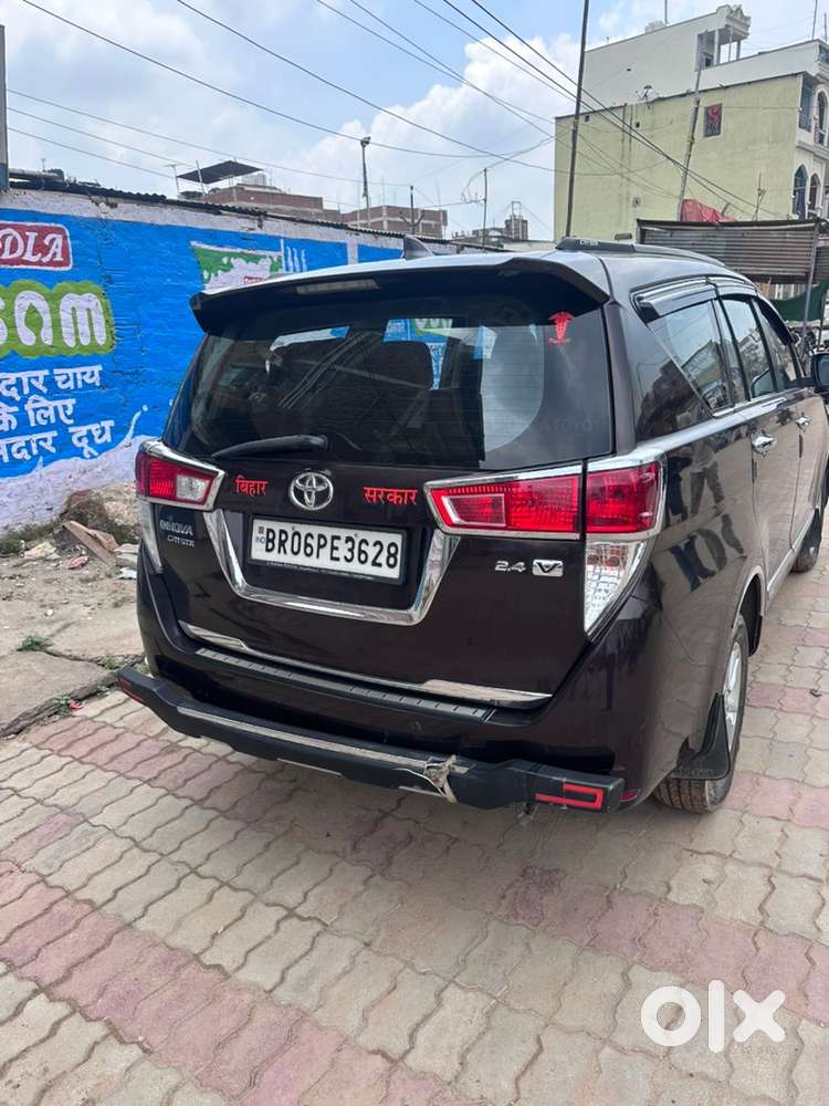 Toyota Innova Crysta 2019