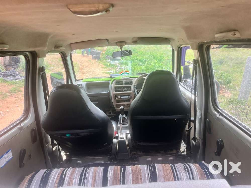 Maruti Suzuki Eeco 5 2013