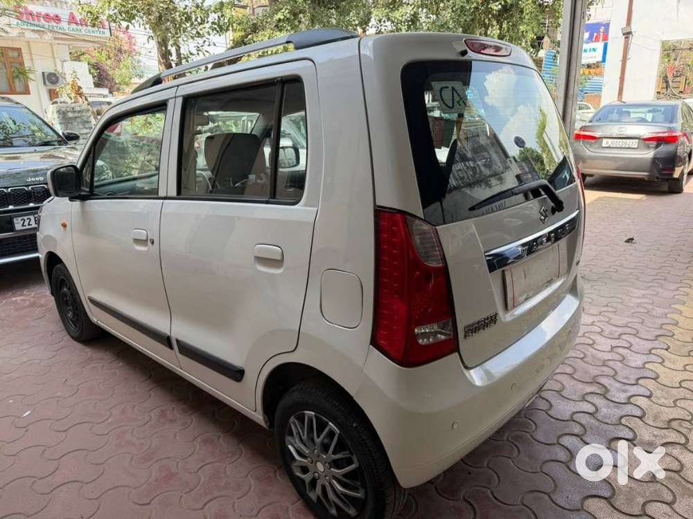 Maruti Suzuki Wagon R Vxi, 2012, Petrol