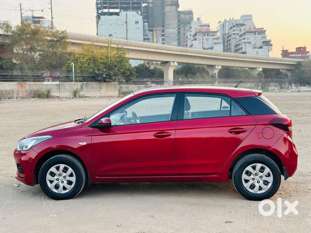 Hyundai I20 Petrol Cvt Magna Executive, 2018, Petrol