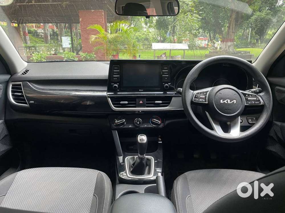 Kia Seltos 2023 Petrol Well Maintained