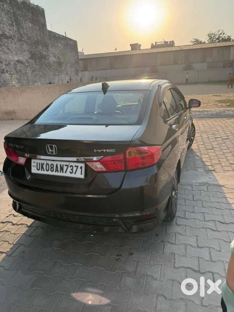 Honda City 1.5 V 2017
