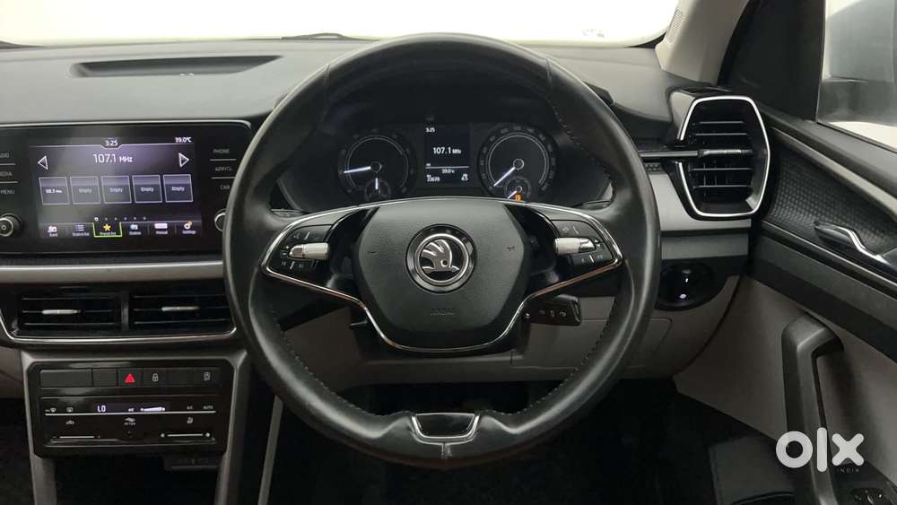 Skoda Kushaq 1.0 Tsi Ambition, 2023, Petrol