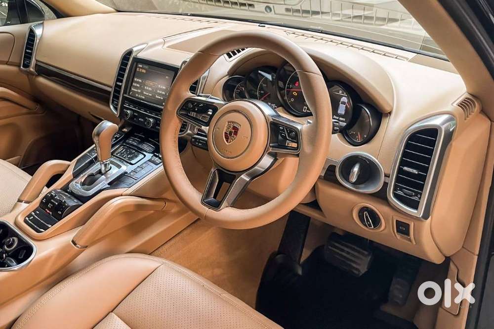 Porsche Cayenne V6 Tiptronic, 2015, Petrol