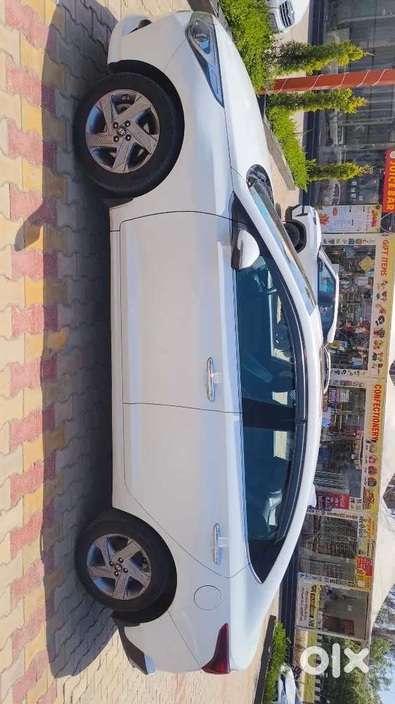 Hyundai Verna 2023 Diesel Well Maintained