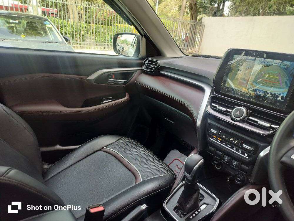 Maruti Suzuki Grand Vitara 1.5 Alpha Smart Hybrid At, 2023, Petrol
