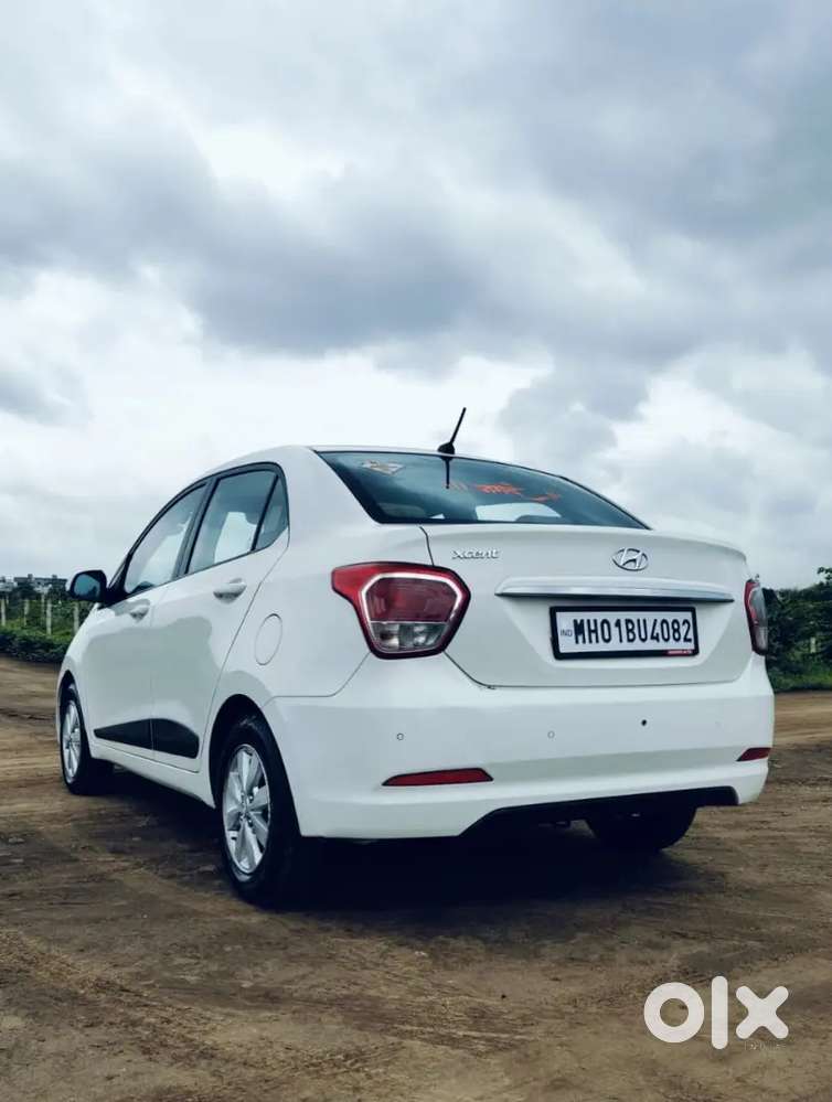 Hyundai Xcent Petrol 2014 Variant