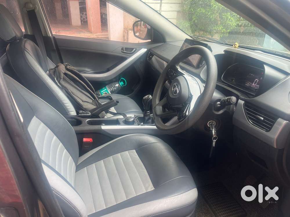 Tata Nexon Petrol Manual 2023