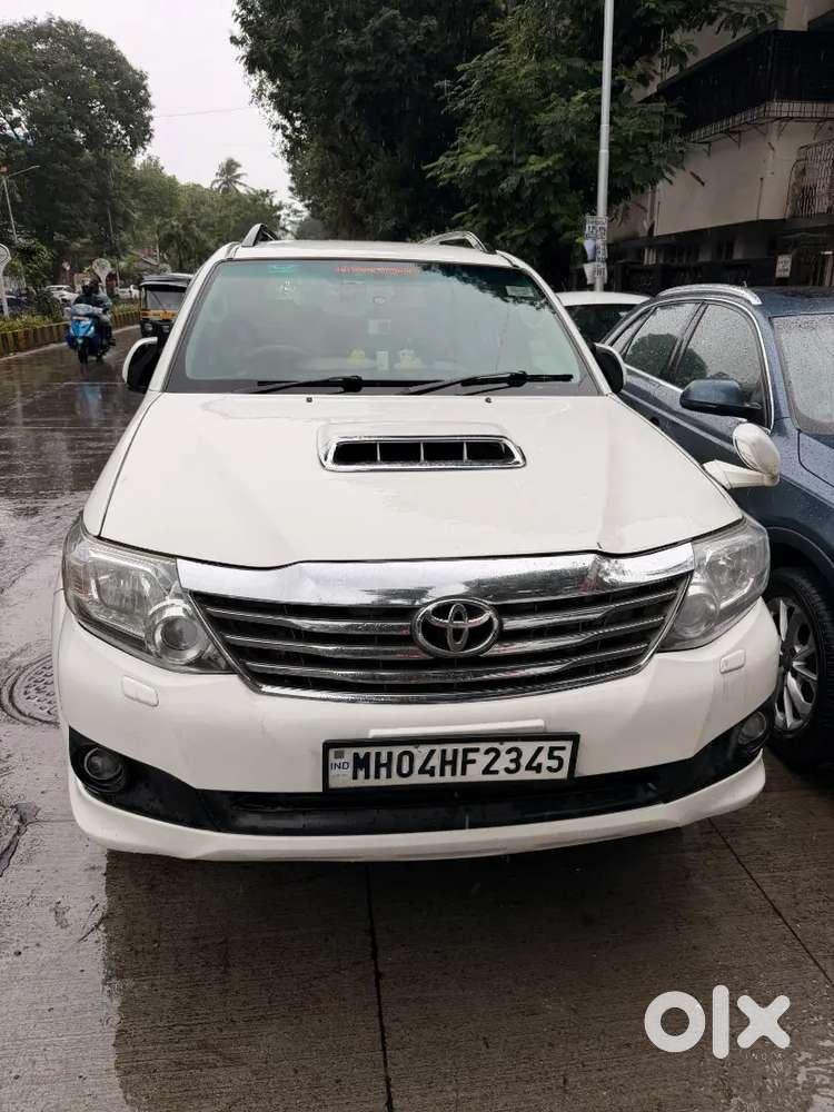 Toyota Fortuner 2016 Diesel Manual 2nd Owner